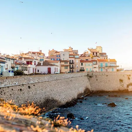 Apartment Sweety- Ideal Couple Moderne 2p, Vue Mer, Parking, Clim Antibes